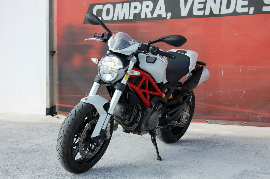 Imagen de Ducati MONSTER 796