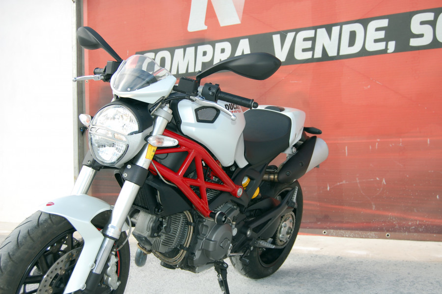 Imagen de Ducati MONSTER 796