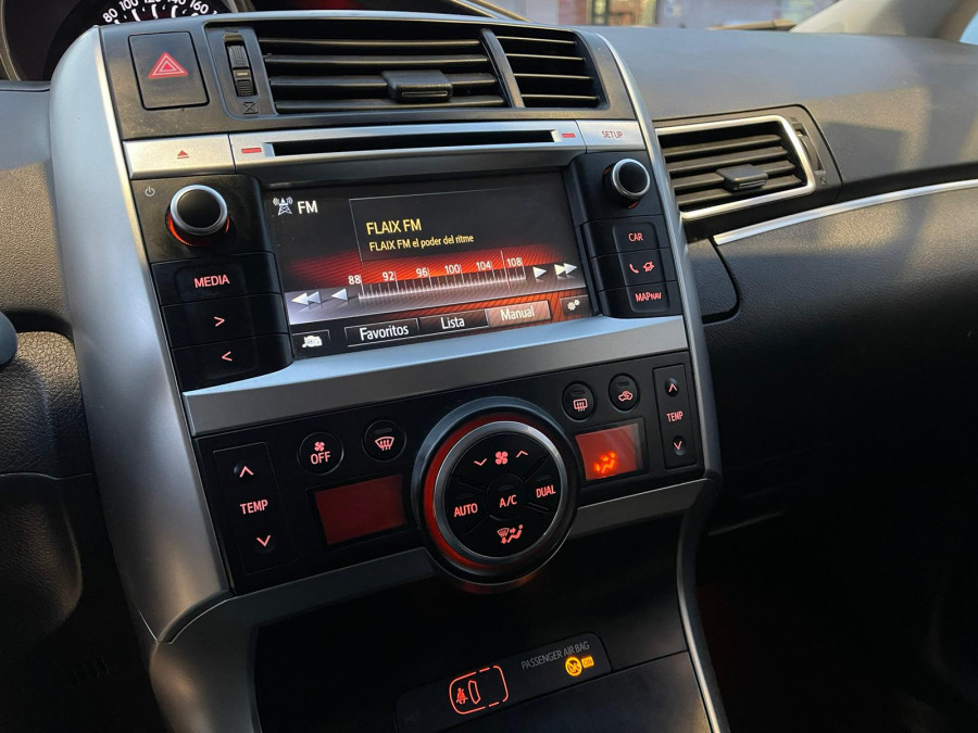 Imagen de TOYOTA Verso