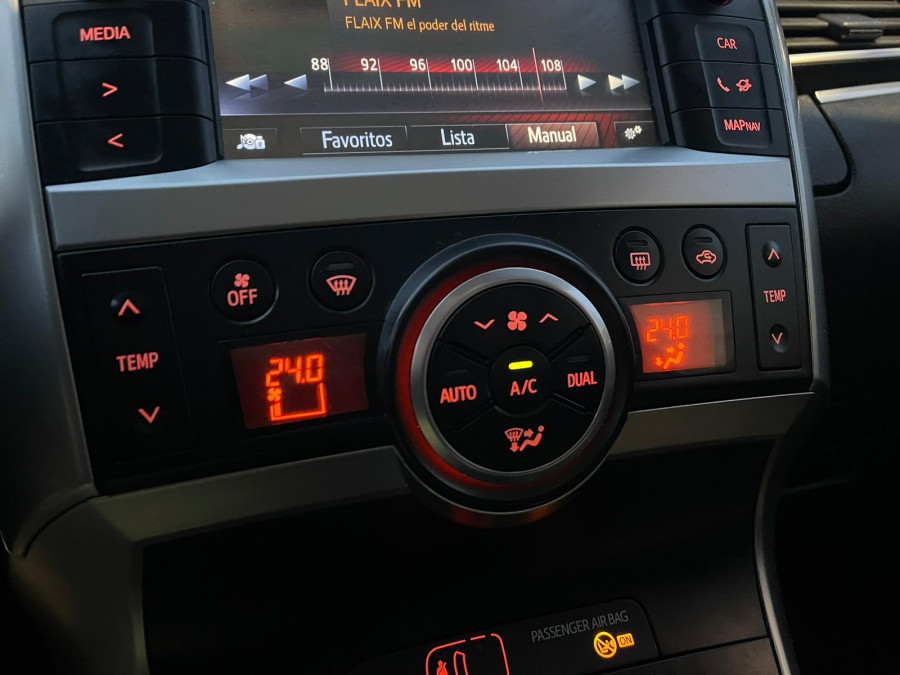 Imagen de TOYOTA Verso