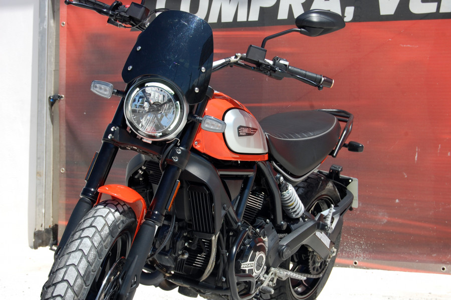 Imagen de Ducati SCRAMBLER