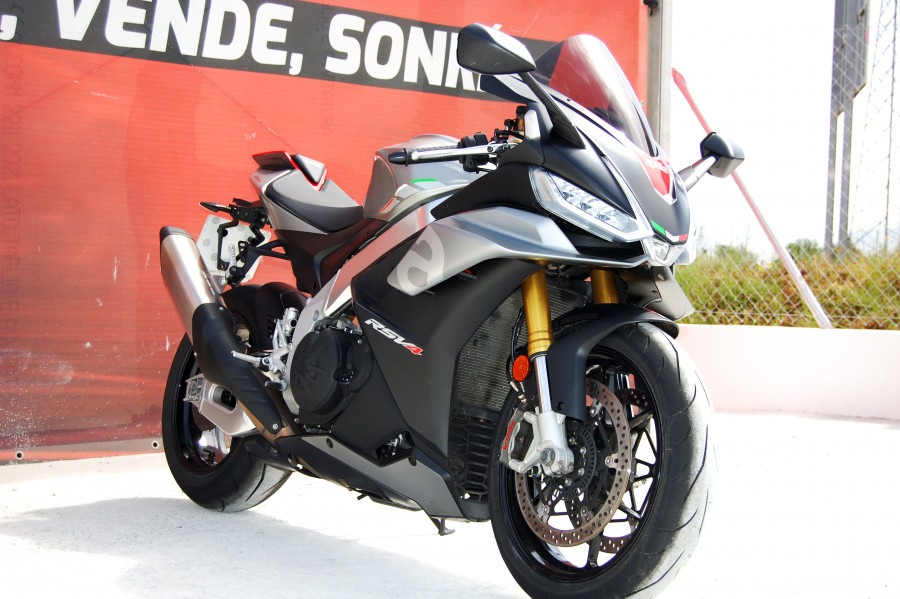 Imagen de Aprilia RSV4 1100