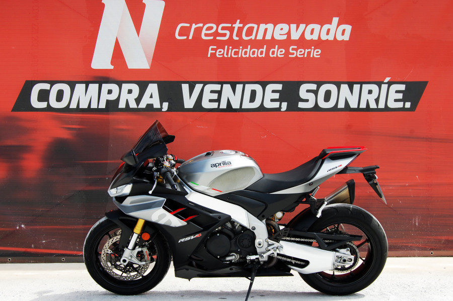 Imagen de Aprilia RSV4 1100