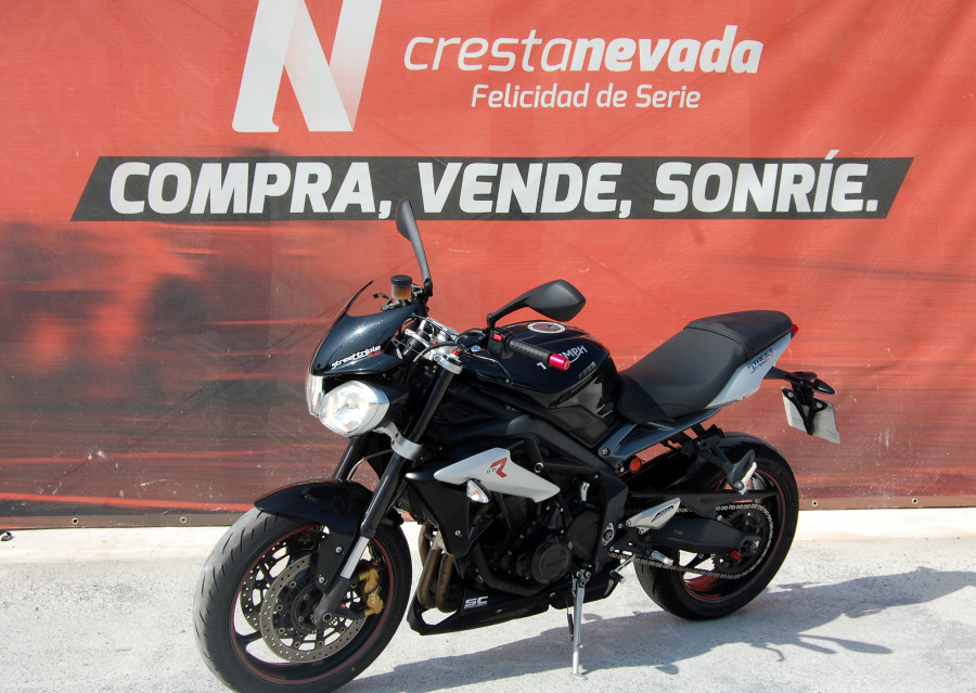 Imagen de Triumph STREET TRIPLE 675 ABS