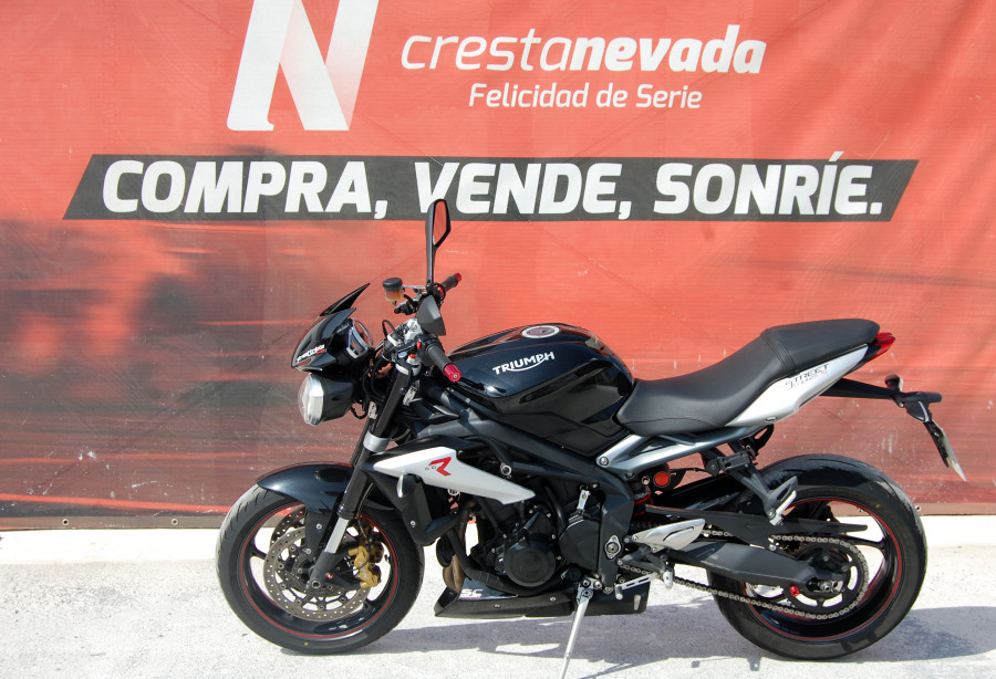 Imagen de Triumph STREET TRIPLE 675 ABS