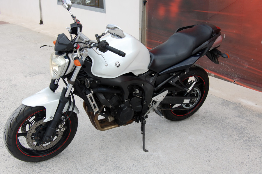 Imagen de Yamaha FZ6 N S2