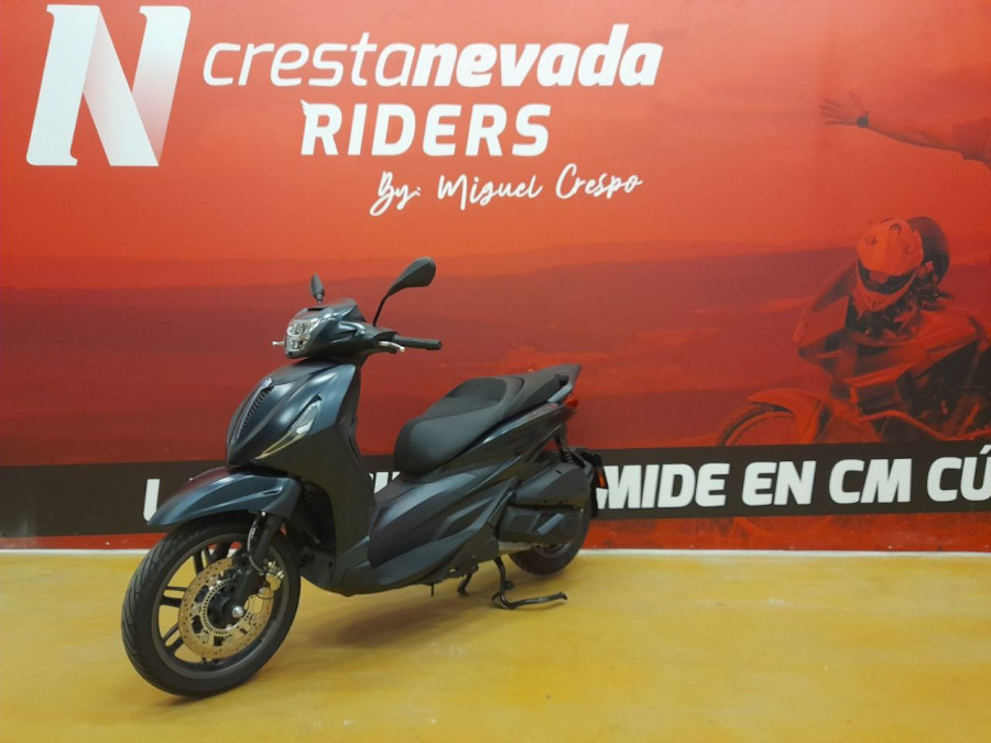 Imagen de Piaggio BEVERLY 300 HPE